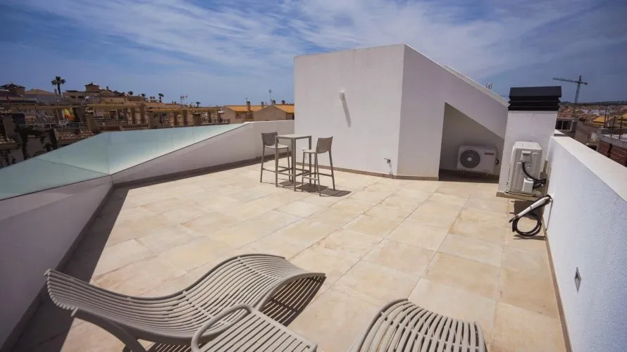 Villa de 3 dormitorios en La Florida, Spain No. 560 № 24