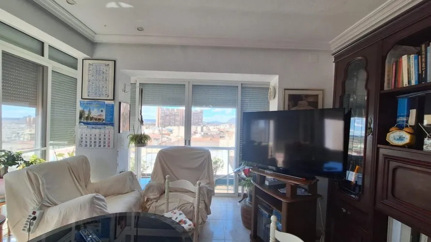Apartamento de 3 dormitorios en San Blas, Spain No. 694 № 10