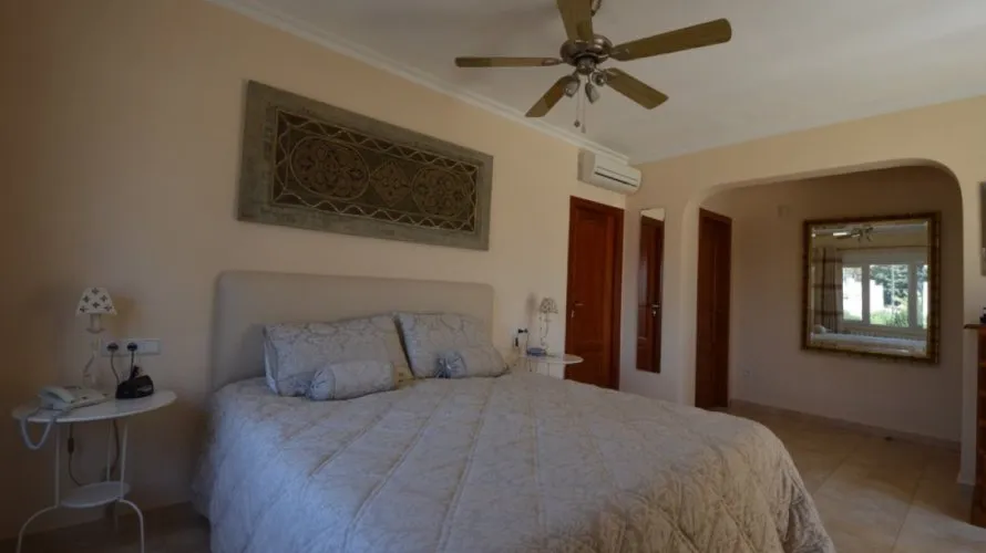 Villa de 276m² en Cabo Roig, Spain No. 257 № 20