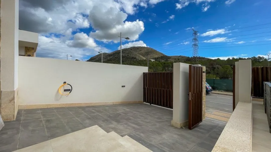 Villa de 3 dormitorios en Finestrat, Spain No. 634 № 6