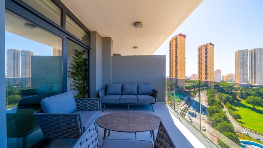 Apartamento de 2 dormitorios en Benidorm, Spain No. 727 № 13