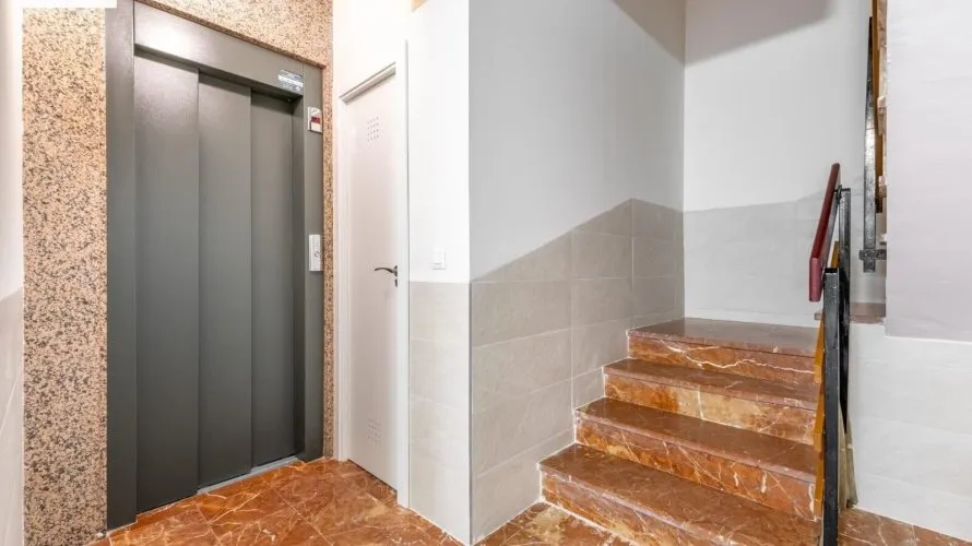 Apartamento de 3 dormitorios en Alicante, Spain No. 938 № 21