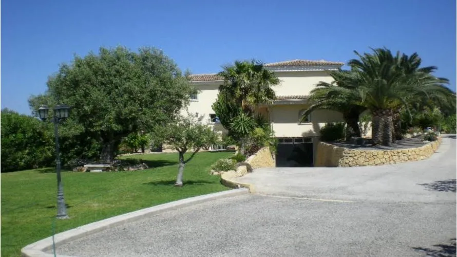 Villa de 5 dormitorios en L'Alfàs del Pi, Spain No. 475 № 6