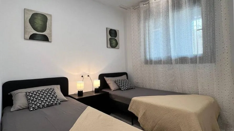 Apartamento de 2 dormitorios en La Mata, Spain No. 857 № 18