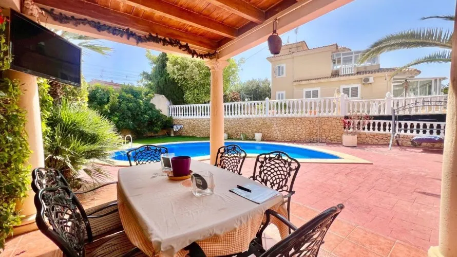 Villa de 3 dormitorios en Torrevieja, Spain No. 120 № 15