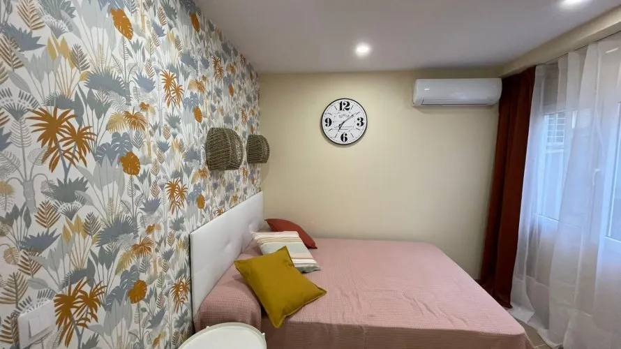 Apartamento de 3 dormitorios en Alicante, Spain No. 357 № 3