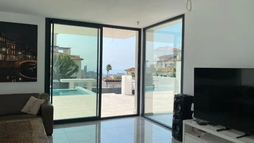 Villa de 6 dormitorios en Finestrat, Spain No. 839 № 19