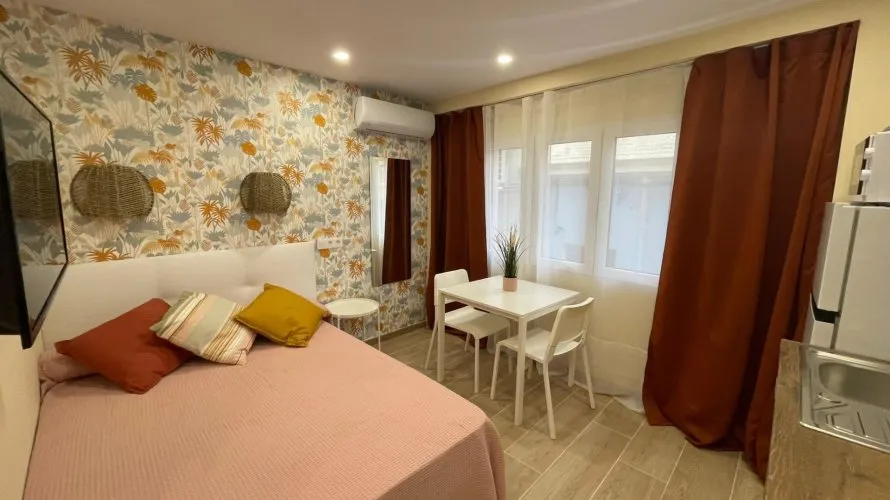 Apartamento de 3 dormitorios en Alicante, Spain No. 357 № 9
