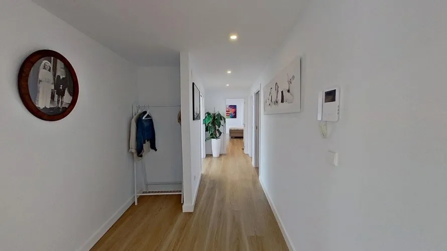 Apartamento de 2 dormitorios en Benidorm, Spain No. 107 № 4