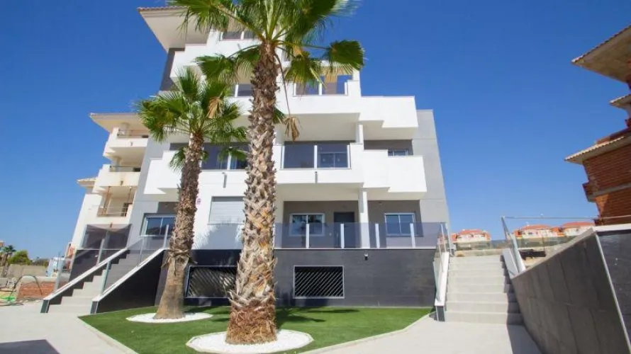 Apartamento de 2 dormitorios en Campoamor, Spain No. 272 № 9