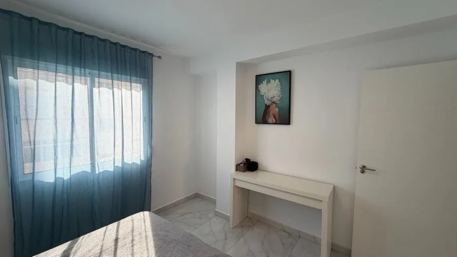 Apartamento de 3 dormitorios en Torrevieja, Spain No. 953 № 13