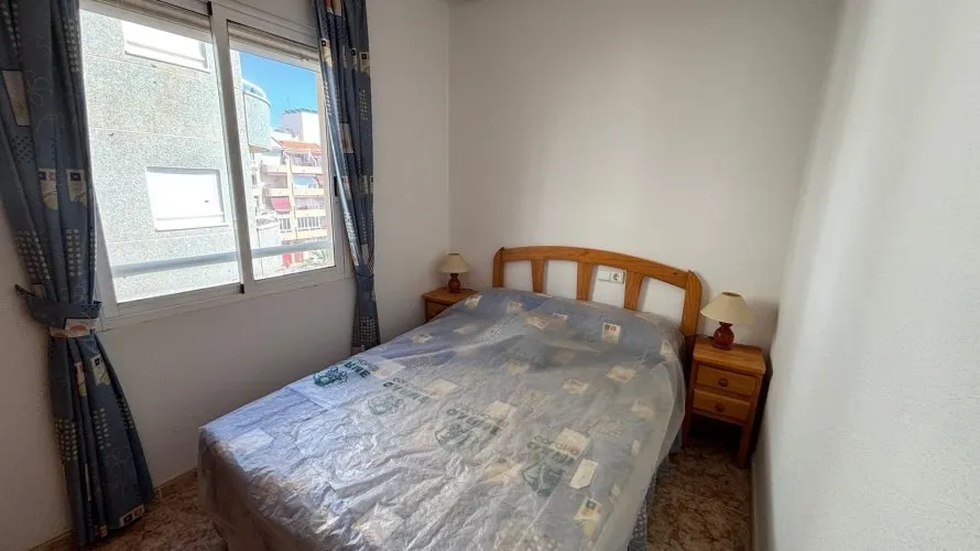 Apartamento de 1 dormitorio en Torrevieja, Spain No. 233 № 15