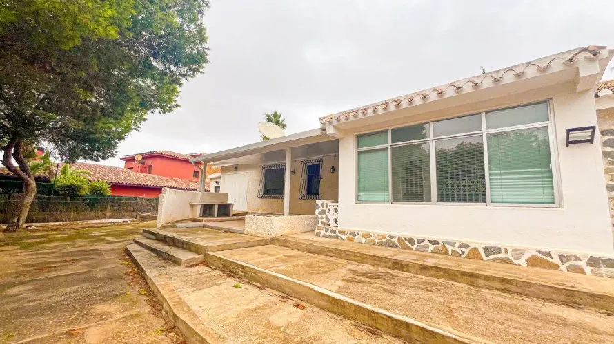 Villa de 3 dormitorios en Los Balcones, Spain No. 629 № 9