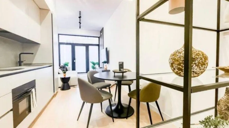 Apartamento de 2 dormitorios en Madrid, Spain No. 922 № 9