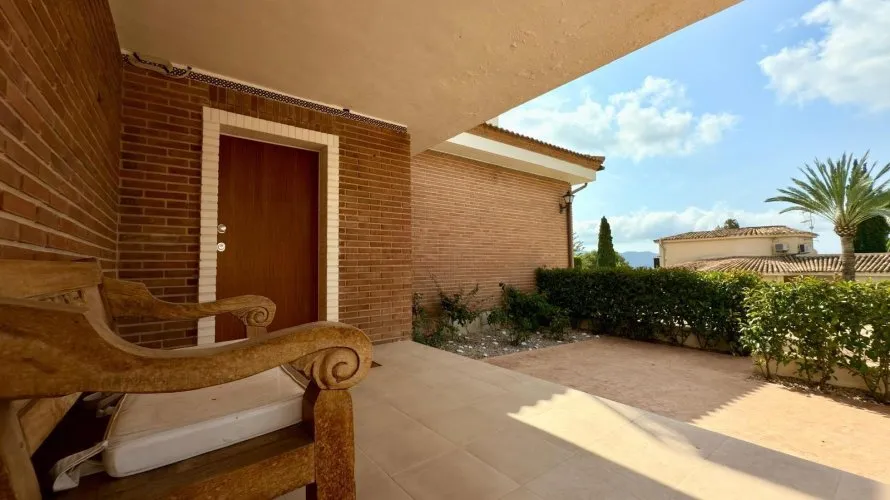 Villa de 3 dormitorios en La Nucia, Spain No. 80 № 21