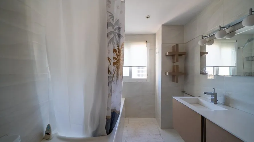 Apartamento de 4 dormitorios en Calpe, Spain No. 924 № 24