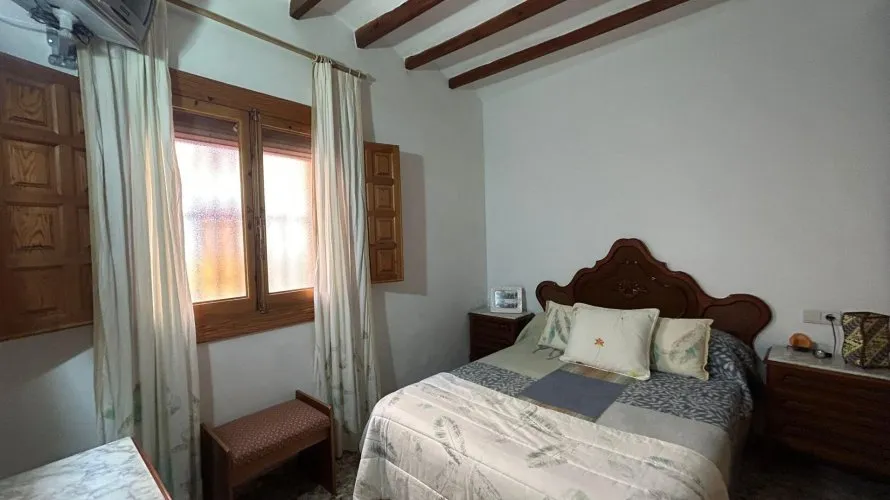 Сasa de 3 dormitorios en Polop, Spain No. 944 № 4