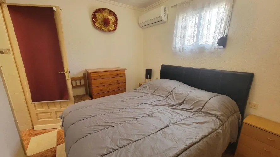 Сasa de 1 dormitorio en Torrevieja, Spain No. 2138 № 16