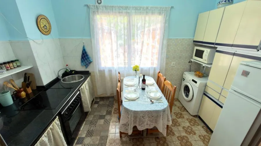 Apartamento de 1 dormitorio en Mieres, Spain No. 2215 № 10