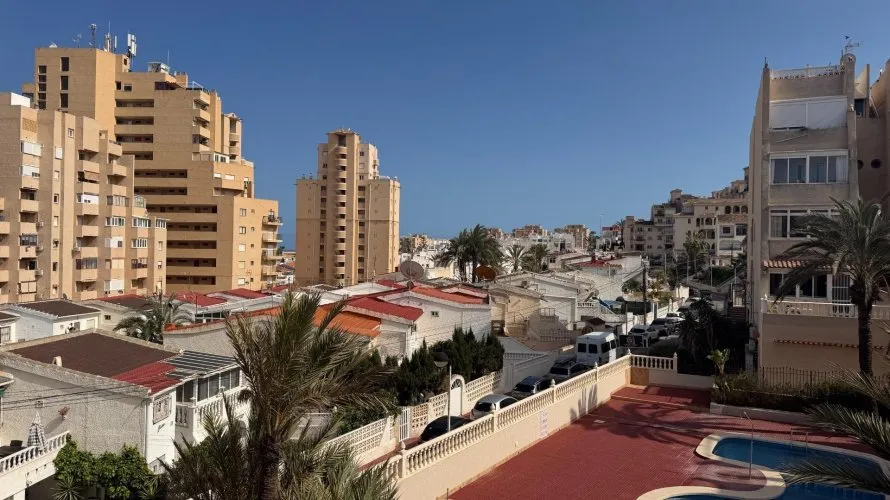 Apartamento de 44m² en Torrevieja, Spain No. 2151 № 4