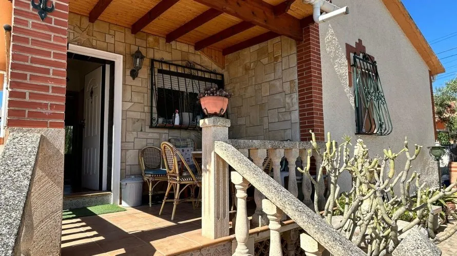Apartamento de 4 dormitorios en La Nucia, Spain No. 1342 № 1