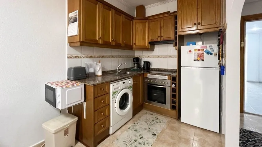 Apartamento de 1 dormitorio en Torrevieja, Spain No. 2235 № 12