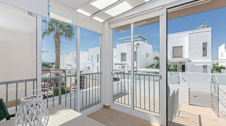 Villa de 143m² en San Fulgencio, Spain No. 1064 № 5