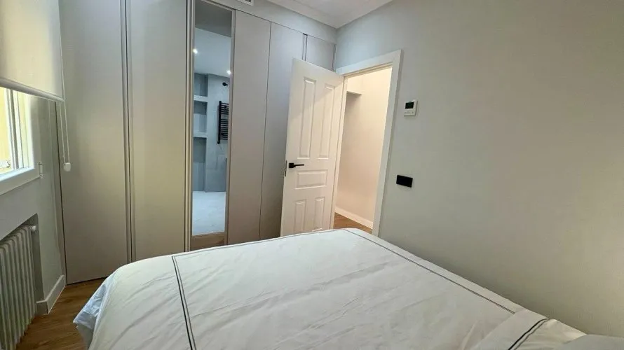 Apartamento de 2 dormitorios en Madrid, Spain No. 1033 № 10