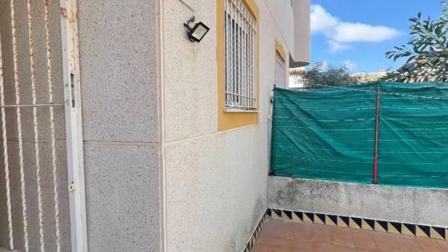 Сasa de 72m² en Guardamar del Segura, Spain No. 2219 № 5