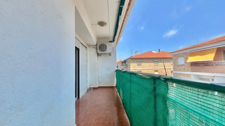Apartamento de 3 dormitorios en Torrevieja, Spain No. 2061 № 3