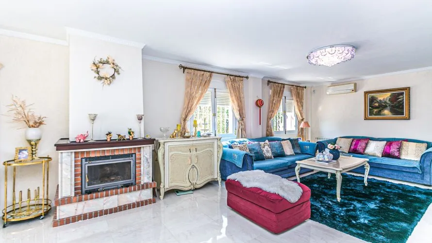 Villa de 185m² en Castilblanco de los Arroyos, Spain No. 1187 № 12