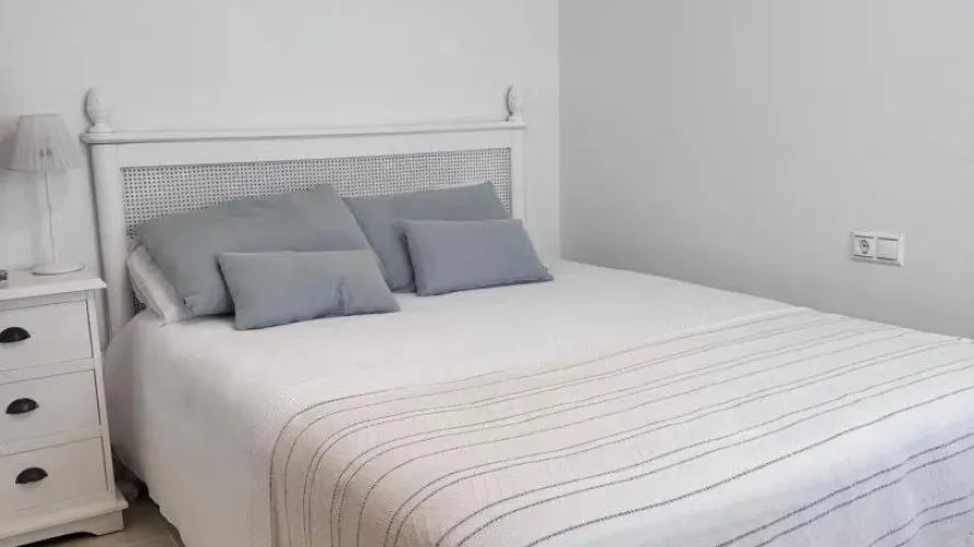 Apartamento de 1 dormitorio en Torrevieja, Spain No. 1994 № 7