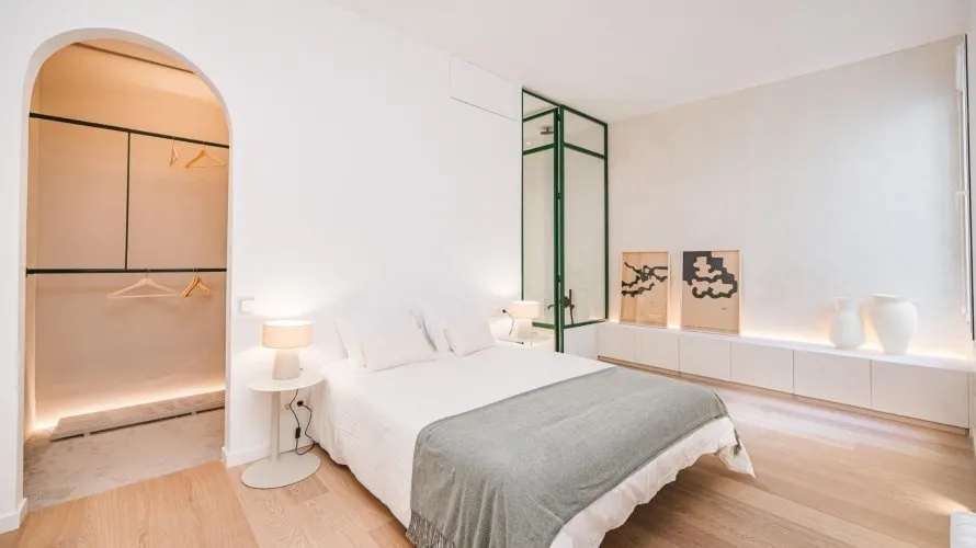Apartamento de 4 dormitorios en Madrid, Spain No. 1422 № 20