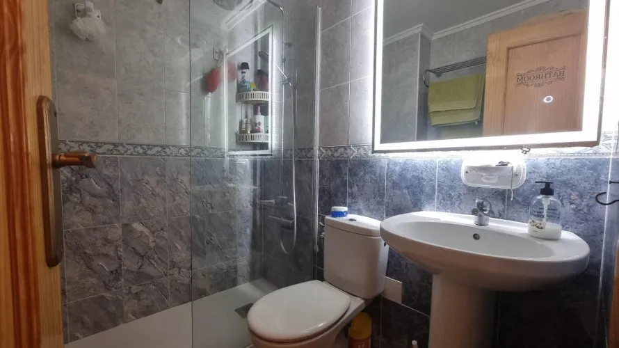 Apartamento de 2 dormitorios en Torrevieja, Spain No. 2089 № 14