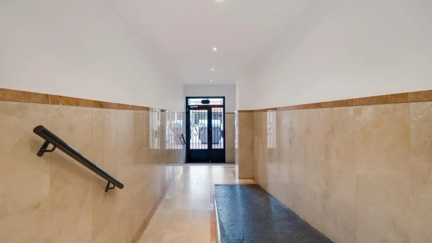 Apartamento de 2 dormitorios en Torrevieja, Spain No. 2147 № 3