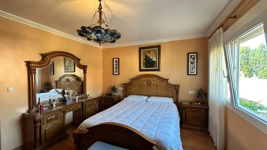 Apartamento de 4 dormitorios en La Nucia, Spain No. 1342 № 28
