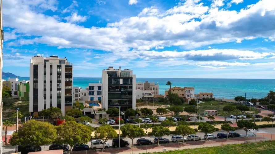 Apartamento de 4 dormitorios en Villajoyosa, Spain No. 1036 № 11