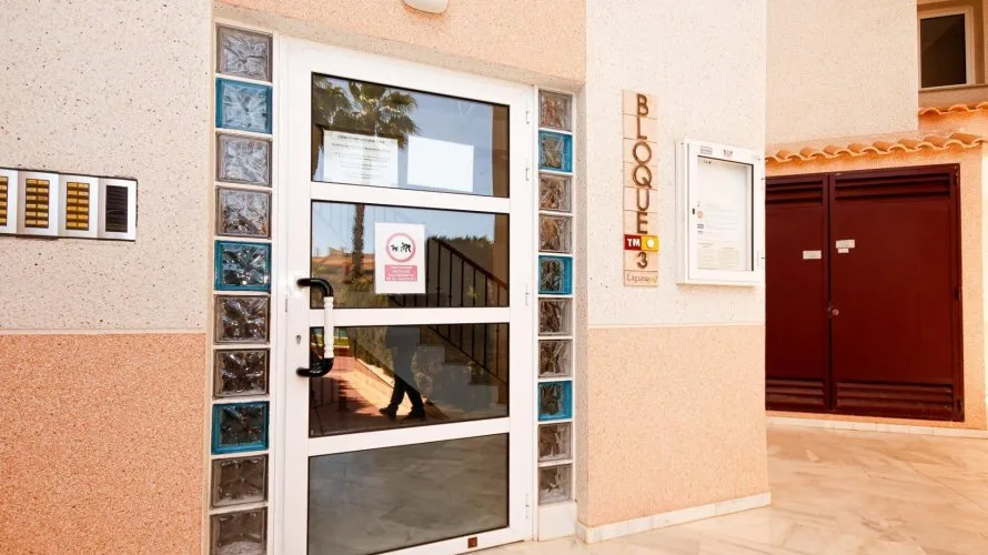 Apartamento de 1 dormitorio en Alicante, Spain No. 1120 № 11