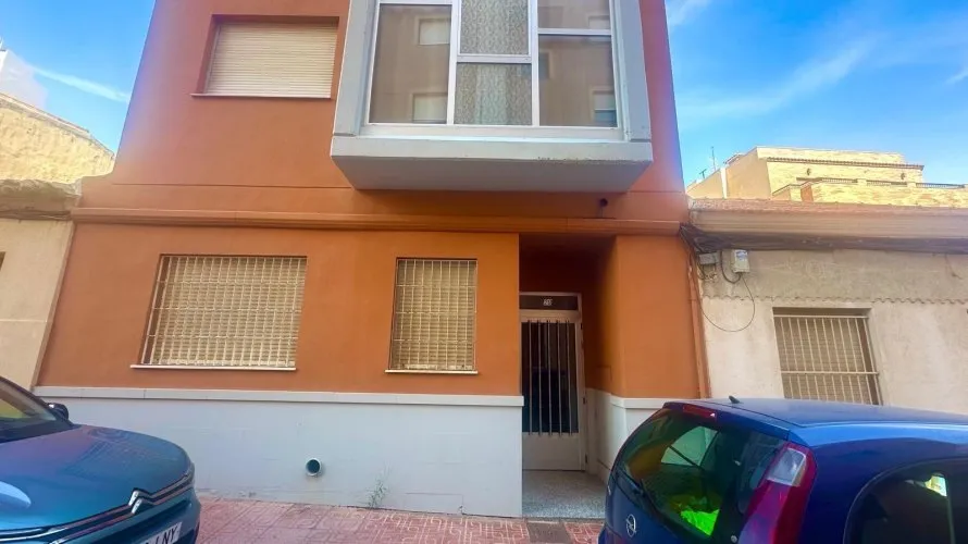 Apartamento de 2 dormitorios en La Mata, Spain No. 975