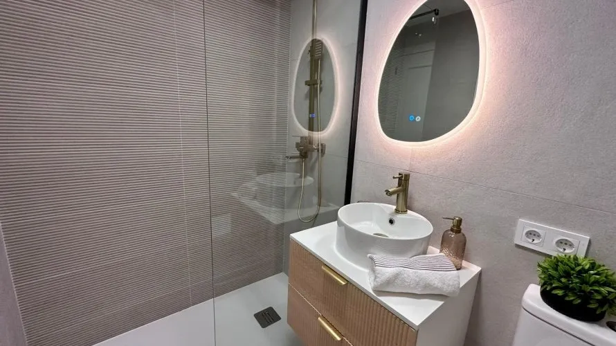Apartamento de 2 dormitorios en Torrevieja, Spain No. 1438 № 17