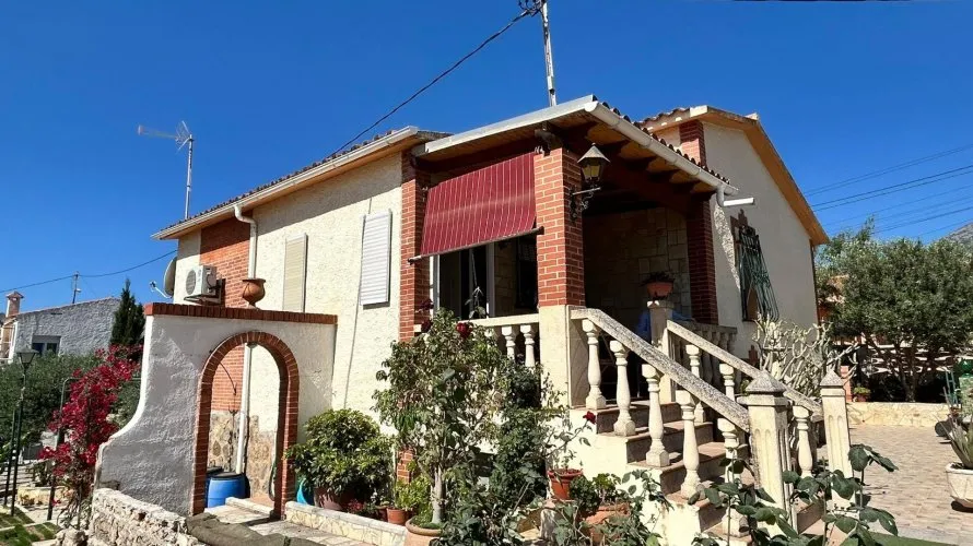 Apartamento de 4 dormitorios en La Nucia, Spain No. 1342 № 5