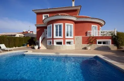 Apartamento de 5 dormitorios en Rojales, Spain No. 1010