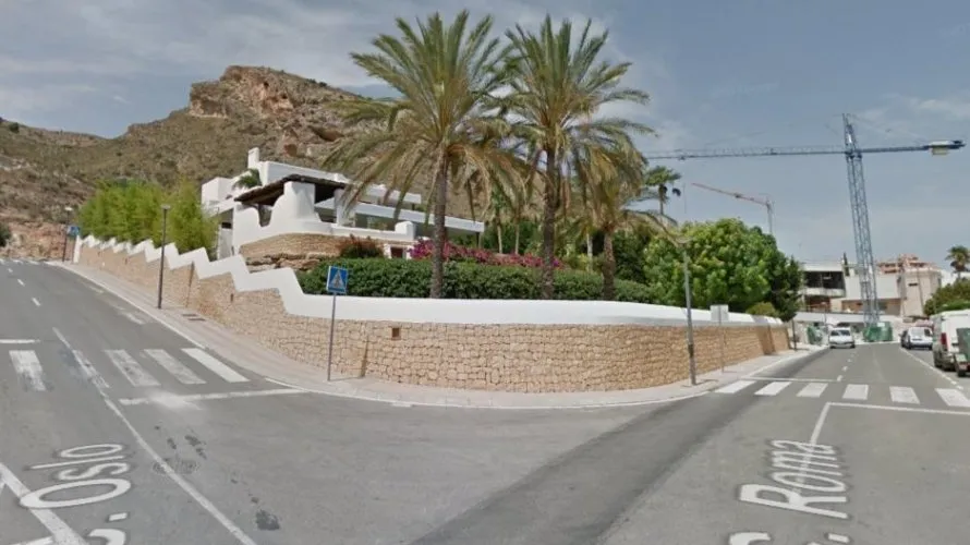 Villa de 5 dormitorios en Finestrat, Spain No. 1174 № 2