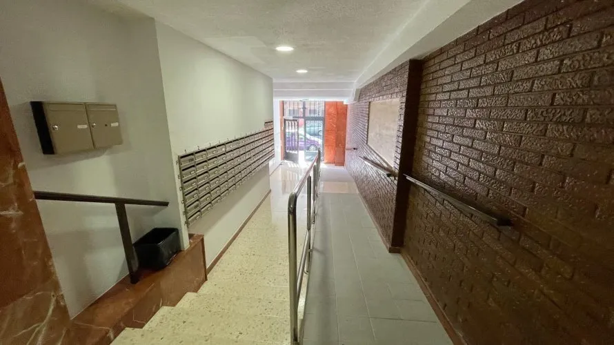 Apartamento de 2 dormitorios en Alicante, Spain No. 1289