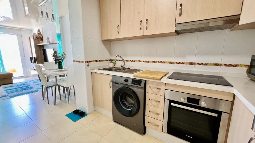 Apartamento de 1 dormitorio en Torrevieja, Spain No. 1268 № 6
