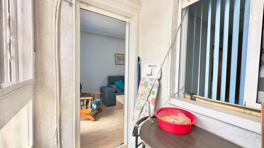 Apartamento de 1 dormitorio en Torrevieja, Spain No. 2212 № 5