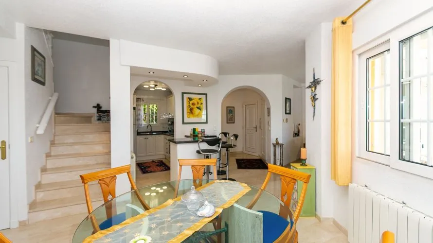 Villa de 194m² en Alicante, Spain No. 1360 № 9