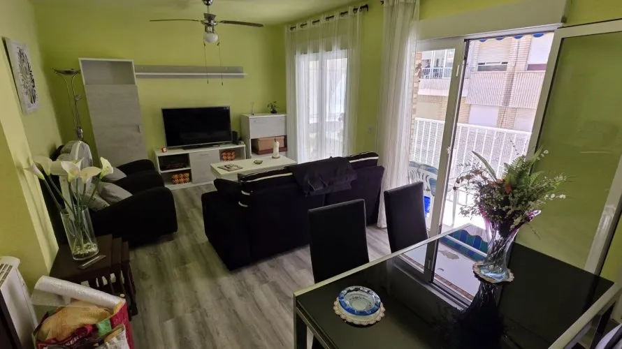 Apartamento de 3 dormitorios en Torrevieja, Spain No. 1371 № 2