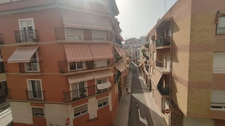 Apartamento de 2 dormitorios en Alicante, Spain No. 1450 № 12