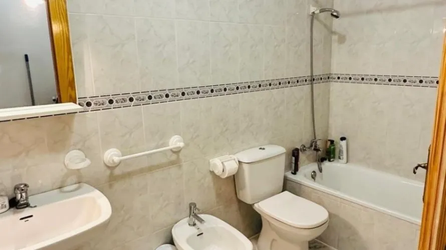 Apartamento de 2 dormitorios en Torrevieja, Spain No. 2065 № 13